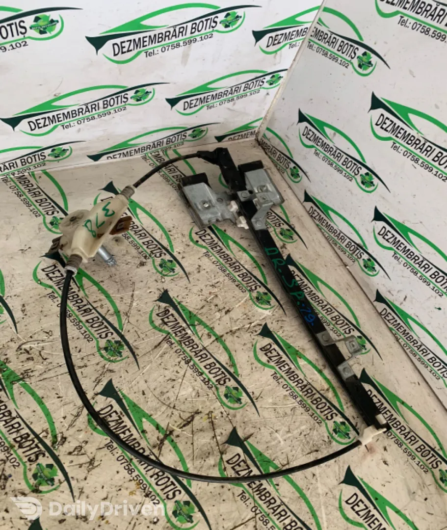 Macara geam spate dreapta manuala Land Rover Freelander  [1998 - 2006] Crossover 5-usi 2.0 DI MT (98 hp)