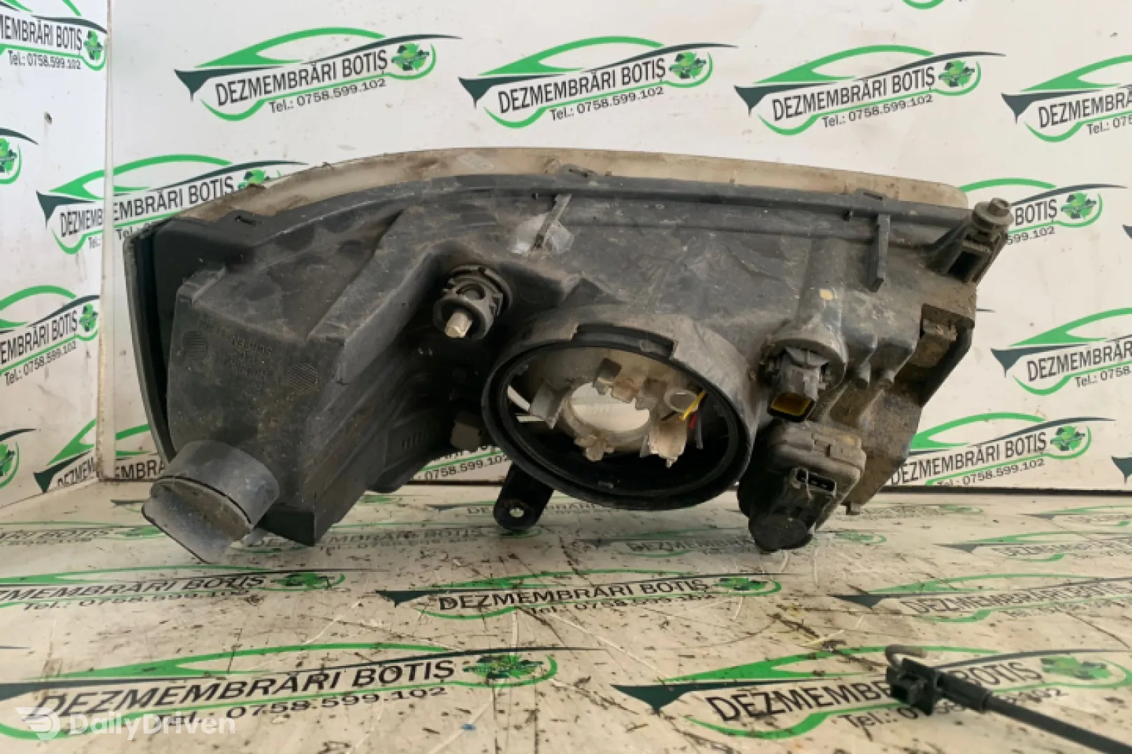 Far stanga Land Rover Freelander  [1998 - 2006] Crossover 5-usi 2.0 DI MT (98 hp)