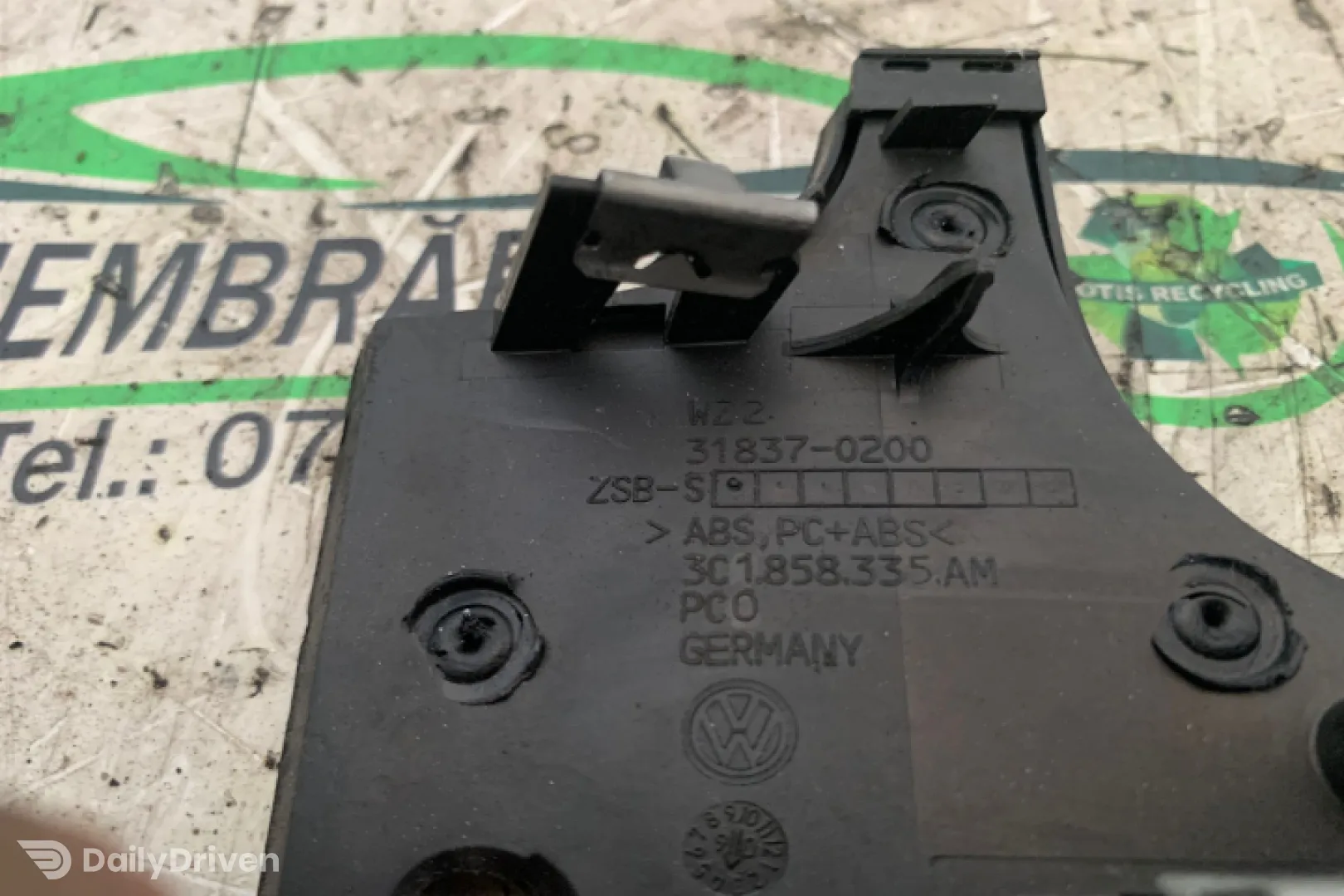 Ornament trim bord Volkswagen VW Passat B6 [2005 - 2010] wagon 5-usi 1.9 TDI MT (105 hp)