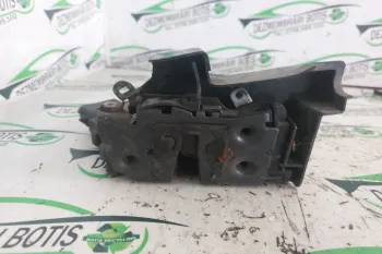Broasca usa stanga fata Ford Focus 2 [2004 - 2008] Hatchback 5-usi 1.6 TDCi MT (109 hp)