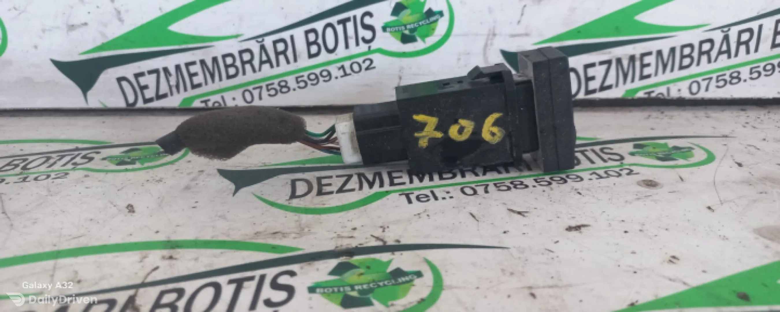 Buton dezaburire parbriz Daewoo Nubira J150/J190 [facelift] [1999 - 2004] Sedan