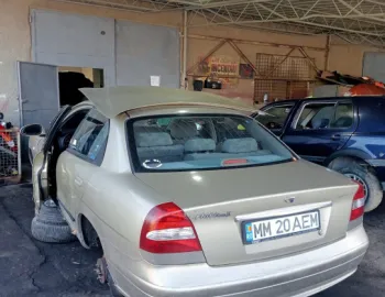 Buton reglaj faruri Daewoo Nubira J150/J190 [facelift] [1999 - 2004] Sedan