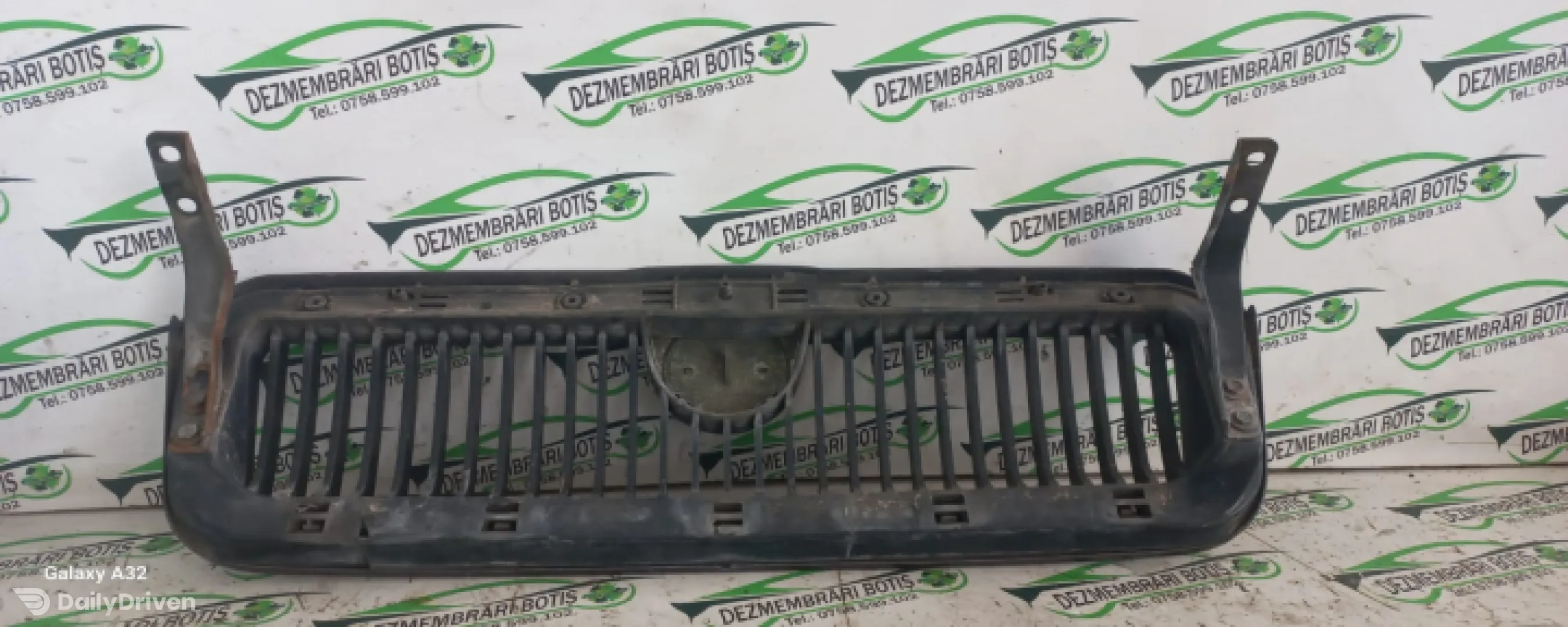 Grila radiator Skoda Octavia  [1996 - 2000] Liftback 5-usi 1.9 TDI MT (110 hp)
