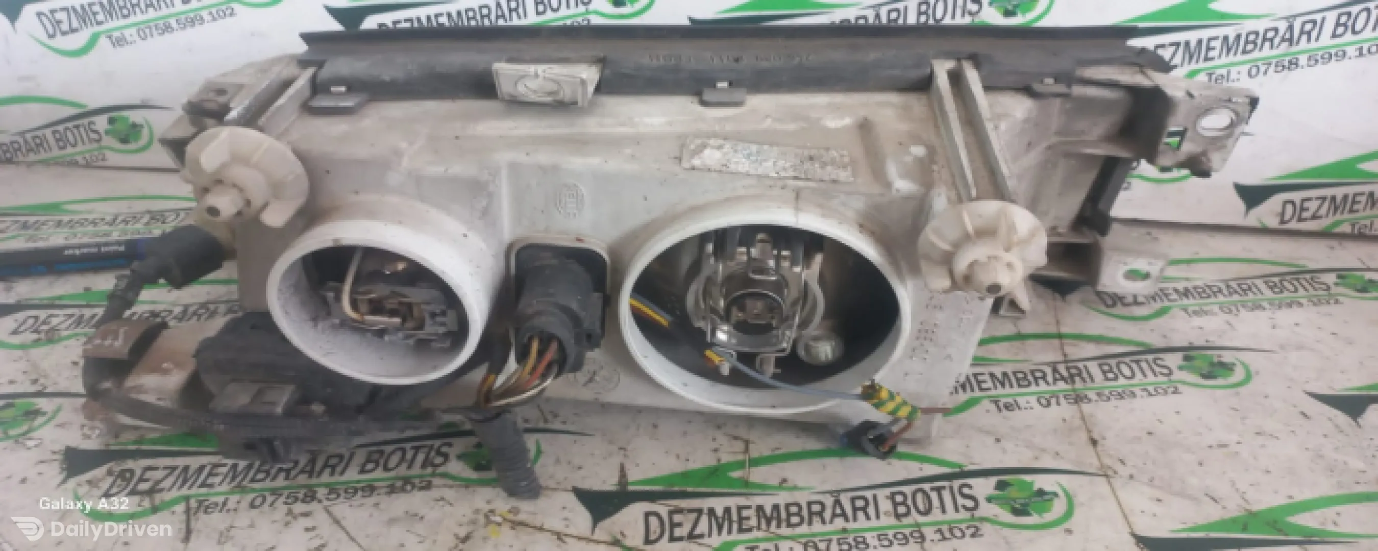 Far stanga Skoda Octavia  [1996 - 2000] Liftback 5-usi 1.9 TDI MT (110 hp)