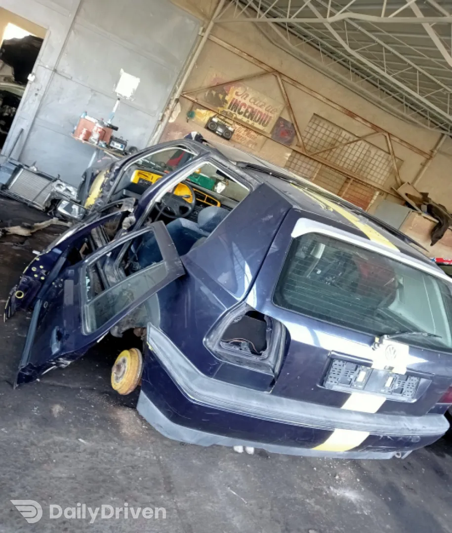 Vas expansiune Volkswagen VW Golf 3 [1991 - 1998] Hatchback 5-usi 1.6 MT (75 hp)