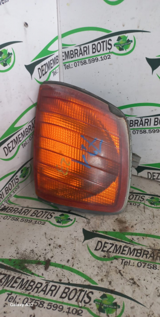 Lampa semnalizare pe aripa fata dreapta Mercedes-Benz E-Class W124 [facelift] [1987 - 1993] Sedan 4-usi E 200 D 5MT (75 hp)