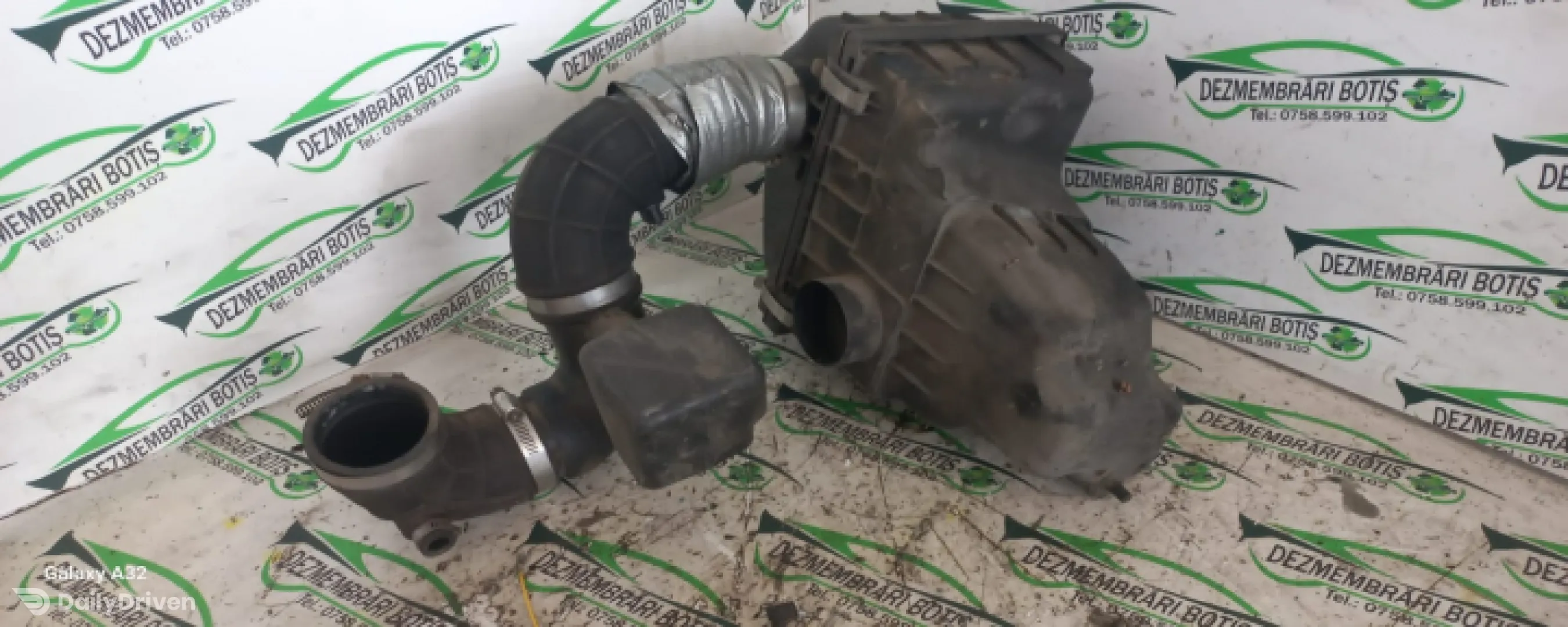 Carcasa filtru aer Suzuki Wagon R 3 [2003 - 2008] Hatchback 5-usi 1.3 MT (94 hp)