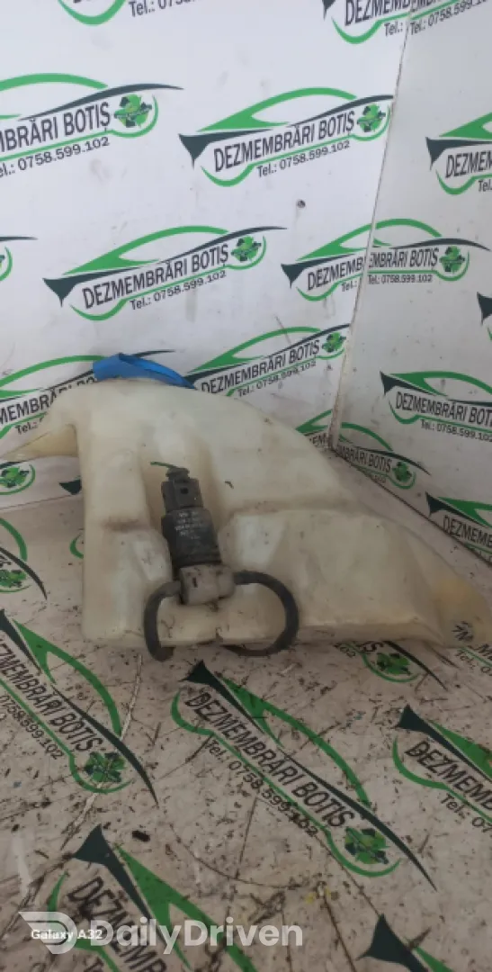 Vas lichid parbriz Volkswagen VW Polo 3 6N [1994 - 2001] Hatchback 3-usi 1.0 MT (50 hp)