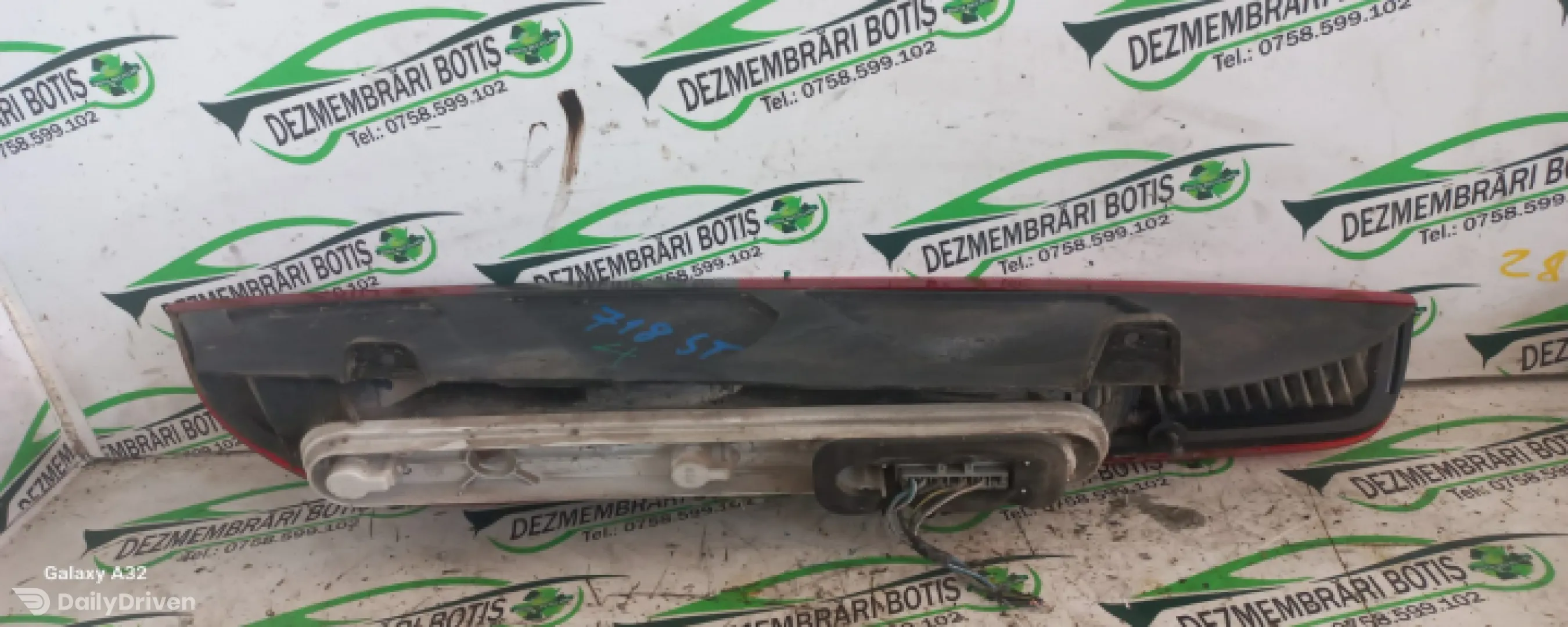 Lampa / Tripla stop stanga pe aripa Ford Focus 2 [2004 - 2008] wagon 5-usi 1.6 TDCi MT (109 hp)