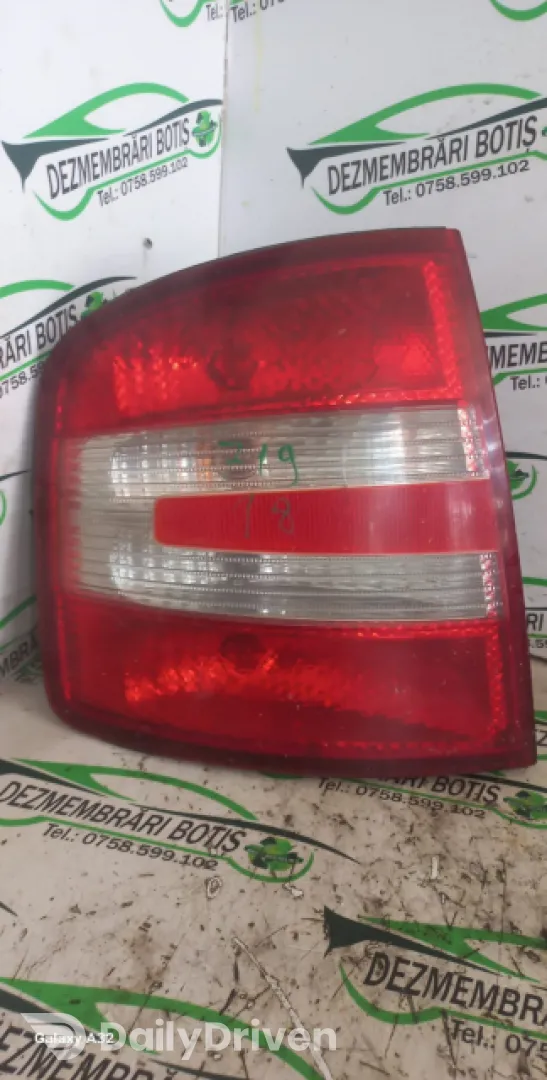 Lampa / Tripla stop stanga pe aripa Skoda Fabia 6Y [facelift] [2004 - 2007] Combi wagon 1.9 SDI MT (64 hp)