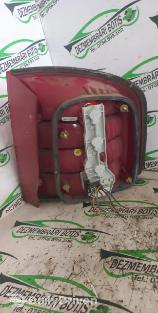 Lampa / Tripla stop stanga pe aripa Skoda Fabia 6Y [facelift] [2004 - 2007] Combi wagon 1.9 SDI MT (64 hp)