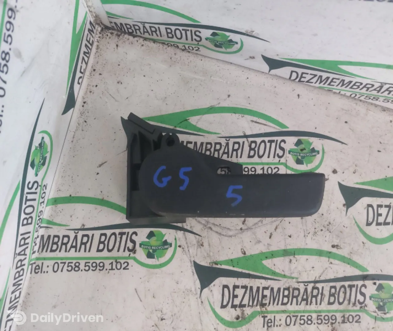 Maner deschidere din interior capota motor Volkswagen VW Golf 5 [2003 - 2009] Hatchback 5-usi