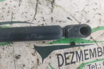 Amortizor capota portbagaj dreapta