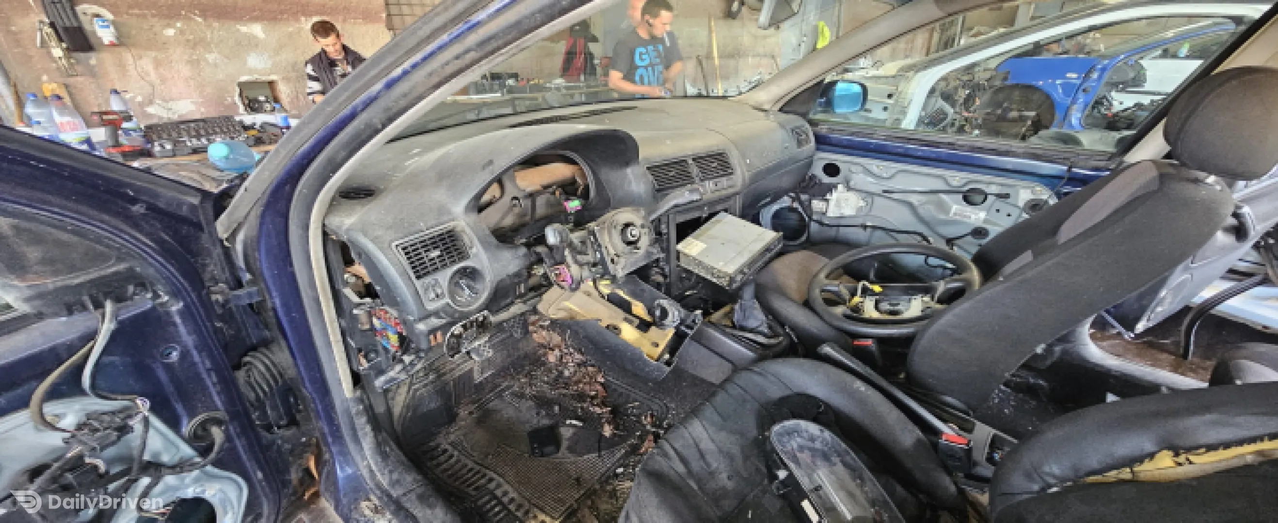 Aripa fata dreapta Volkswagen VW Golf 4 [1997 - 2006] wagon 1.9 TDI MT (90 hp)