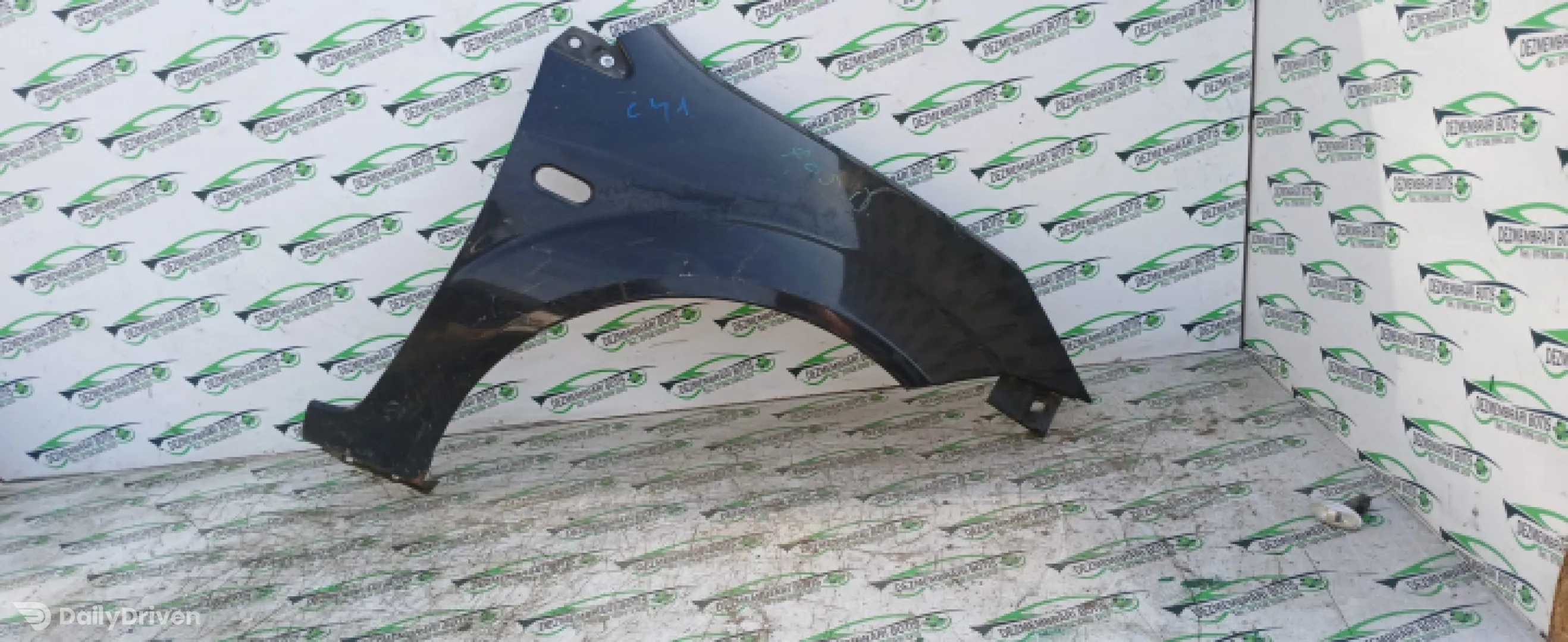 Aripa fata dreapta Ford Fiesta 5 [2001 - 2007] Hatchback 5-usi 1.4 MT (80 hp)