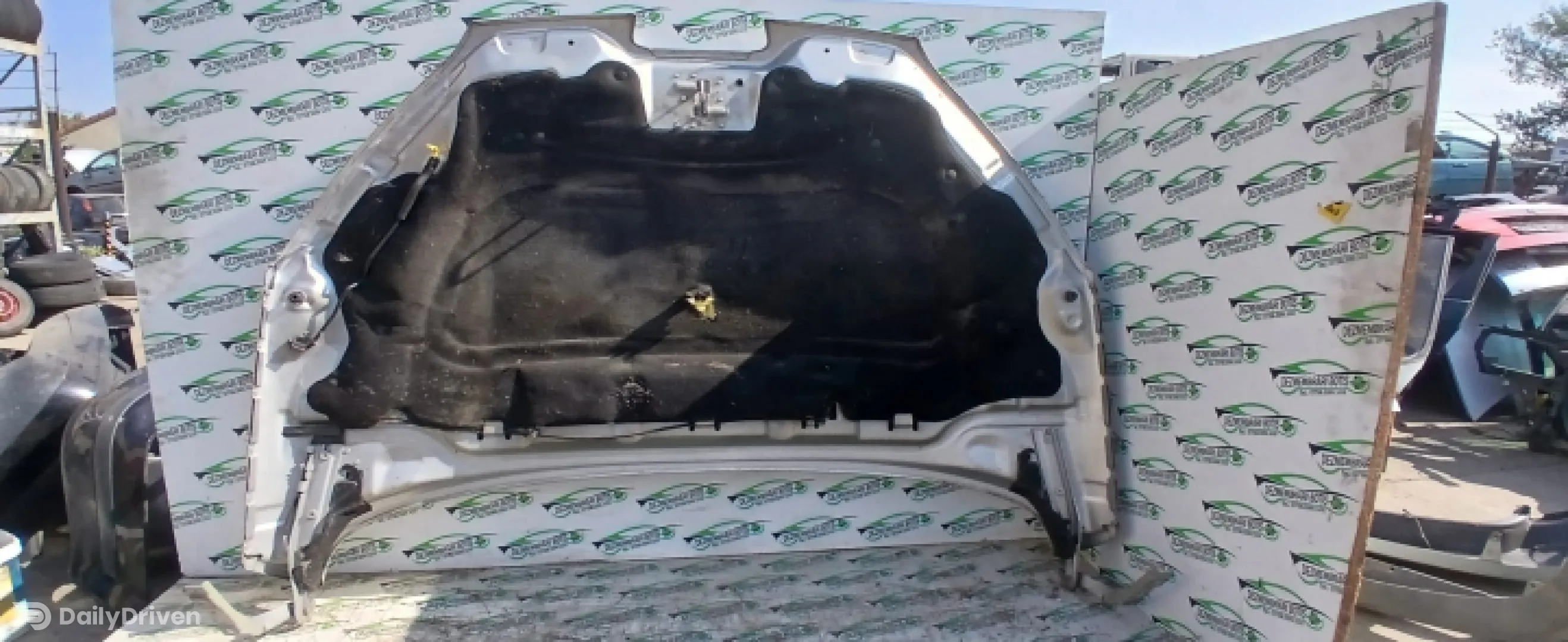 Capota motor Peugeot 407  [2004 - 2010] Sedan 2.0 HDi MT (136 hp) CU FILTRU PARTICULE