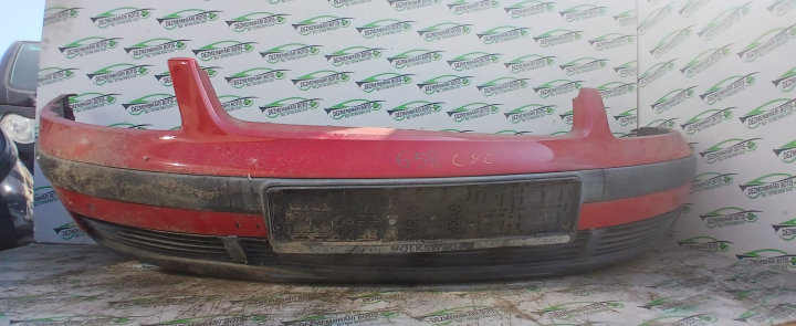 Bara fata Volkswagen VW Passat B5 [1996 - 2000] wagon 1.6 MT (101 hp)