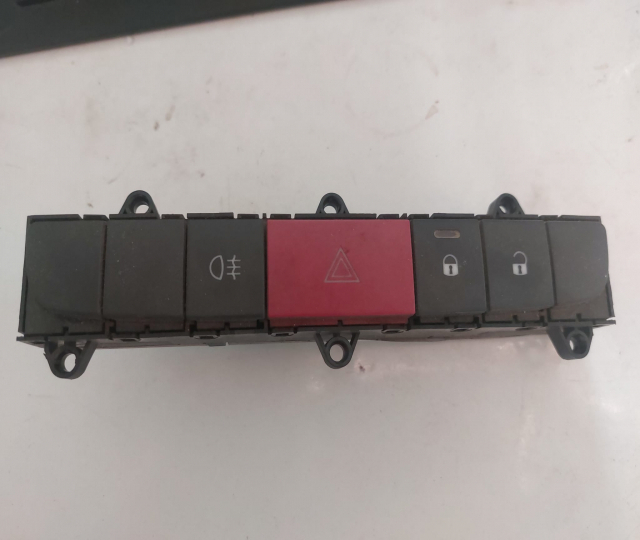 Buton avarie 7354213580 Fiat Ducato 3 Typ250 [2006 - 2011] Autoutilitara duba 5-usi 2.2 M.Jet MT (100 hp)