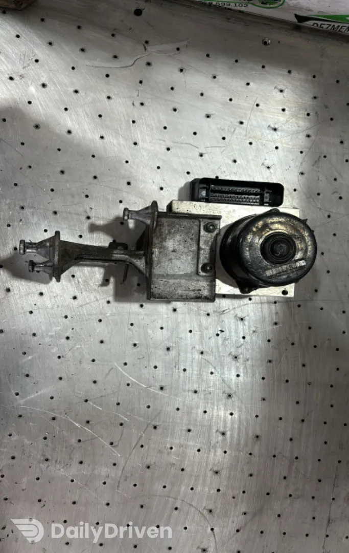 Pompa ABS A 209 545 29 32 Mercedes-Benz C-Class W203/S203/CL203 [2000 - 2004] Sedan 4-usi C 220 CDI MT (136 hp)
