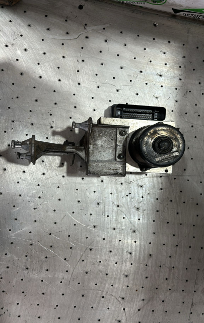 Pompa ABS A 209 545 29 32 Mercedes-Benz C-Class W203/S203/CL203 [2000 - 2004] Sedan 4-usi C 220 CDI MT (136 hp)