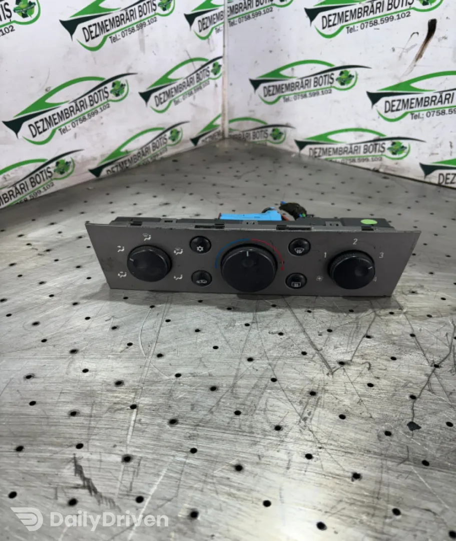 Comanda AC Opel Vectra C [2002 - 2005] Sedan 4-usi 1.8 MT (122 hp)