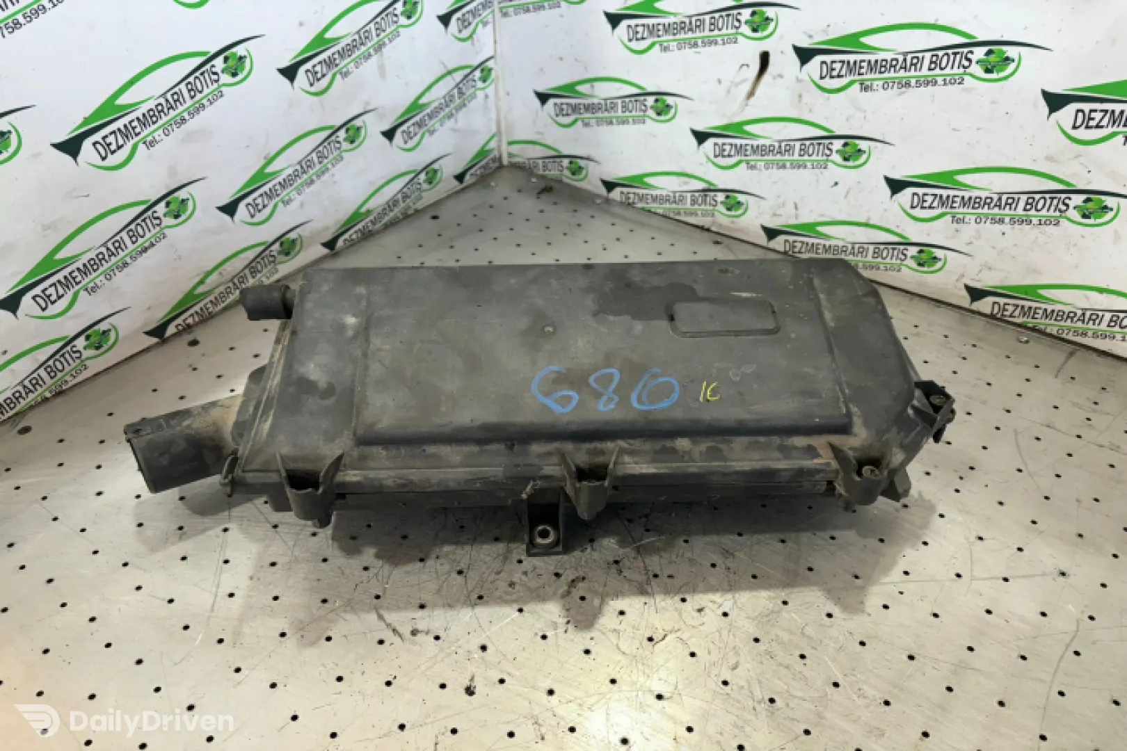 Carcasa filtru aer Audi A3 8L [1996 - 2000] Hatchback 3-usi 1.6 MT (101 hp)