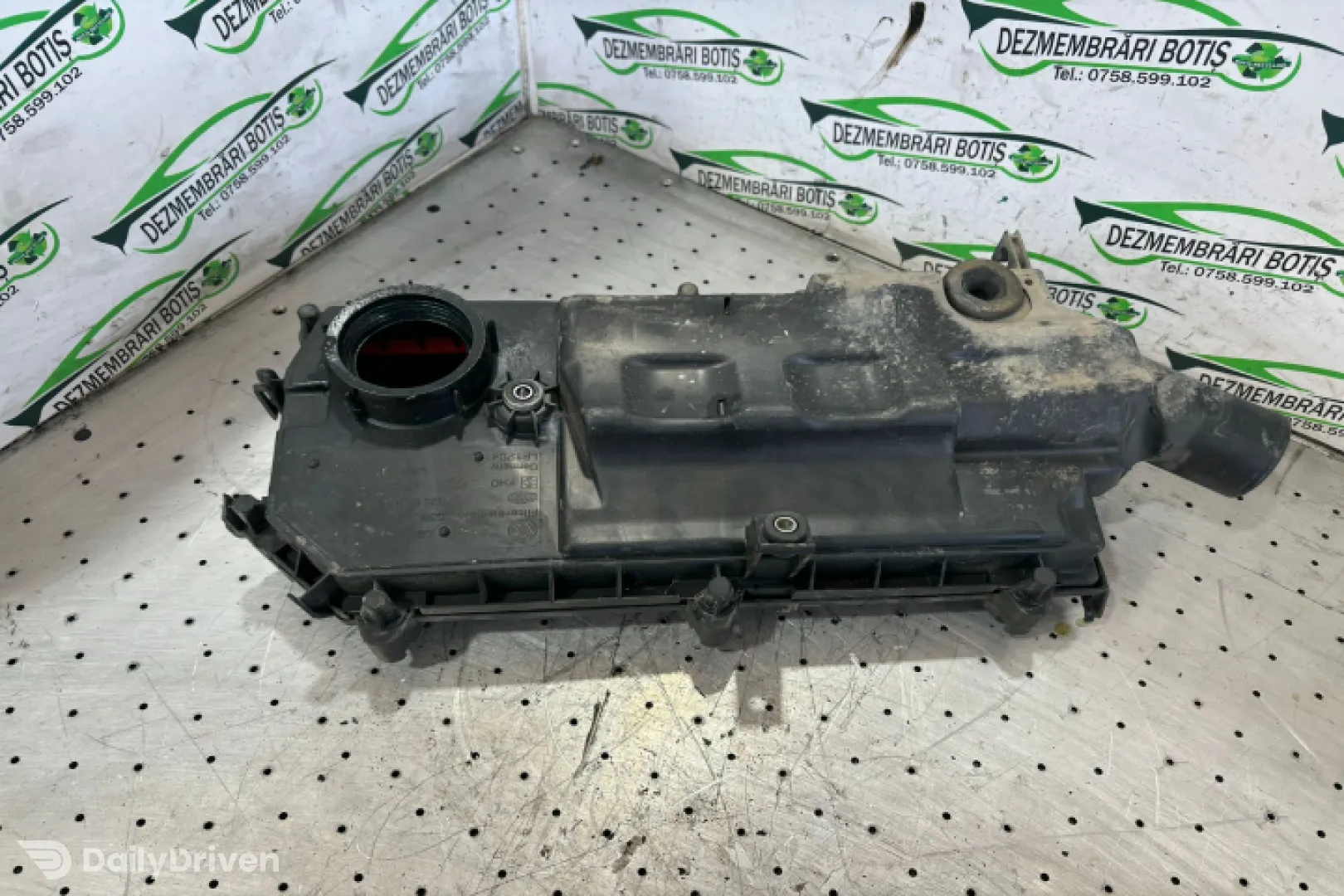 Carcasa filtru aer Audi A3 8L [1996 - 2000] Hatchback 3-usi 1.6 MT (101 hp)