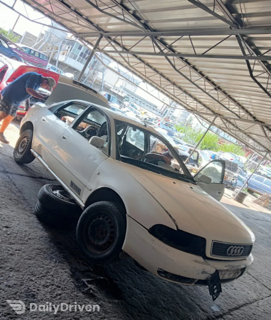 Filtru epurator Audi A4 B5 [1994 - 1999] Sedan 1.9 TDI MT (110 hp)
