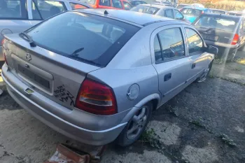 Carcasa filtru aer Opel Astra G [1998 - 2009] Hatchback 5-usi 1.6 MT (101 hp)