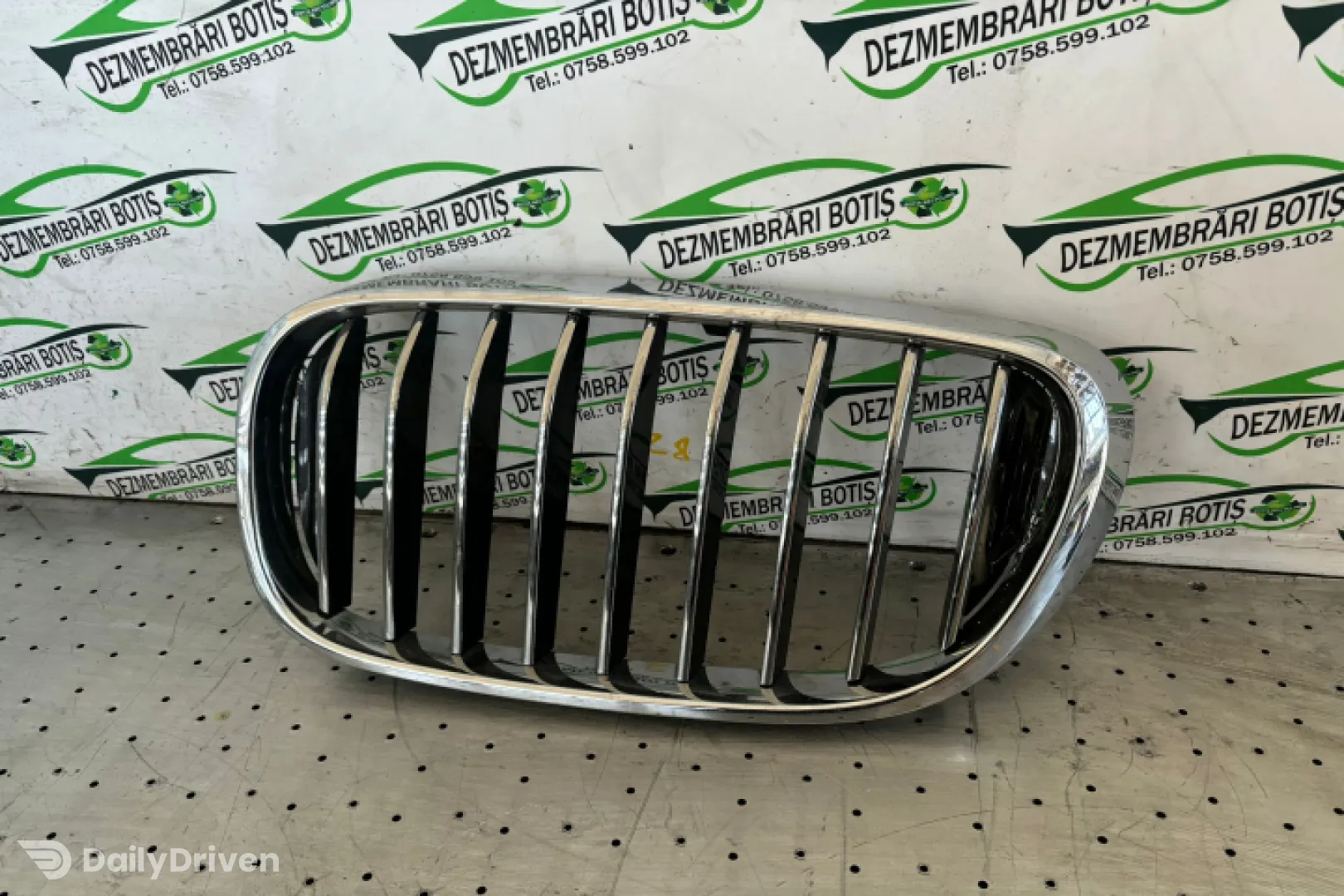 Grila bara fata BMW Seria 5 F10 [2009 - 2013] Sedan