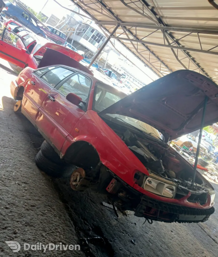 Carburator Volkswagen VW Passat B4 [1993 - 1997] Sedan 1.8 MT (90 hp)