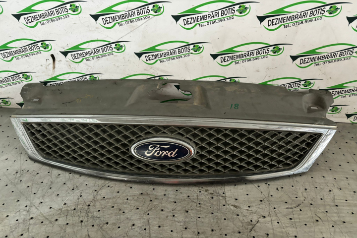 Grila bara fata centru Ford Mondeo 3 [2000 - 2003] Sedan 2.0 TDCi 5MT (115 hp)
