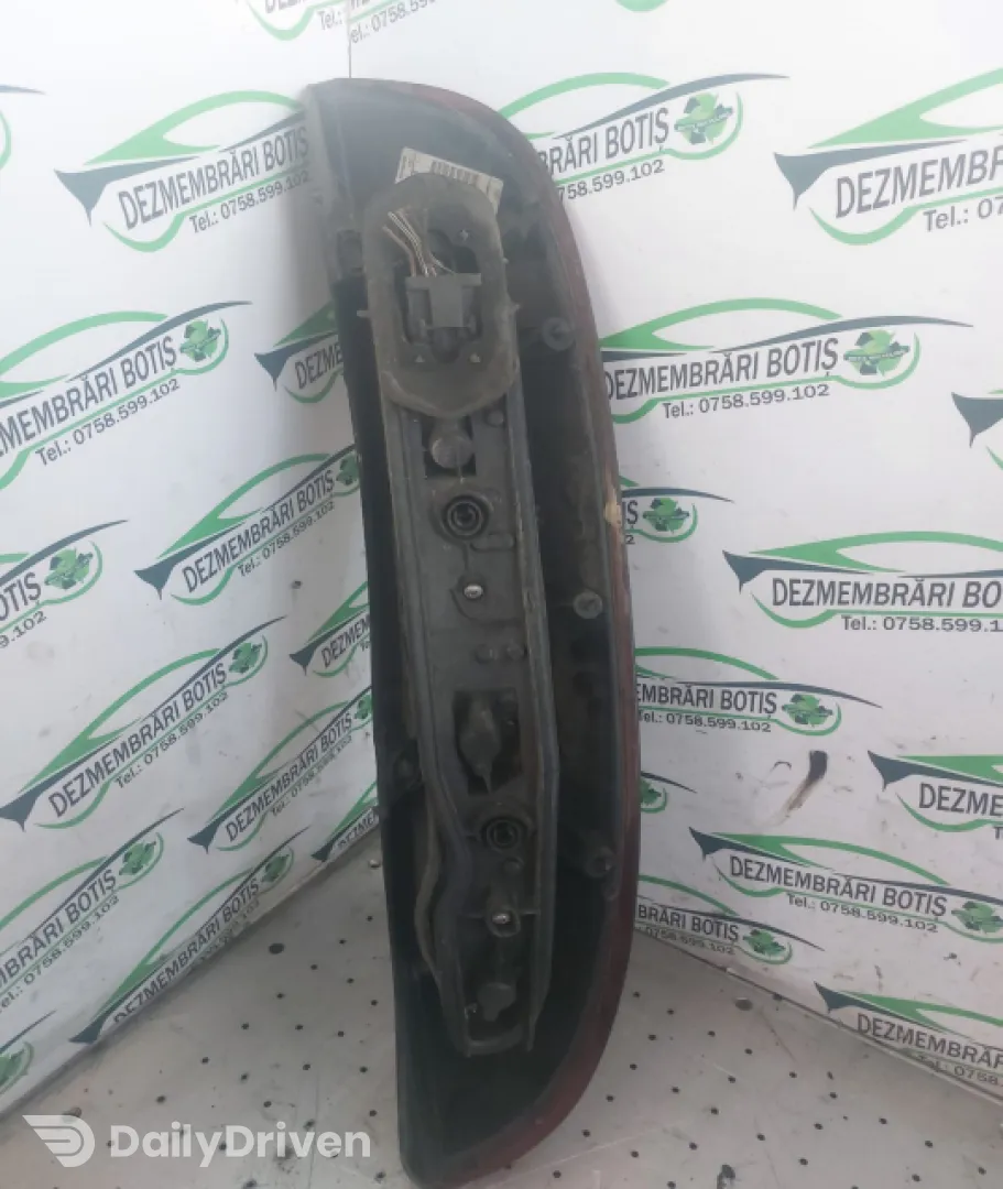 Lampa / Tripla stop stanga pe aripa Opel Corsa C [facelift] [2003 - 2006] Hatchback 5-usi 1.2 MT (80 hp)