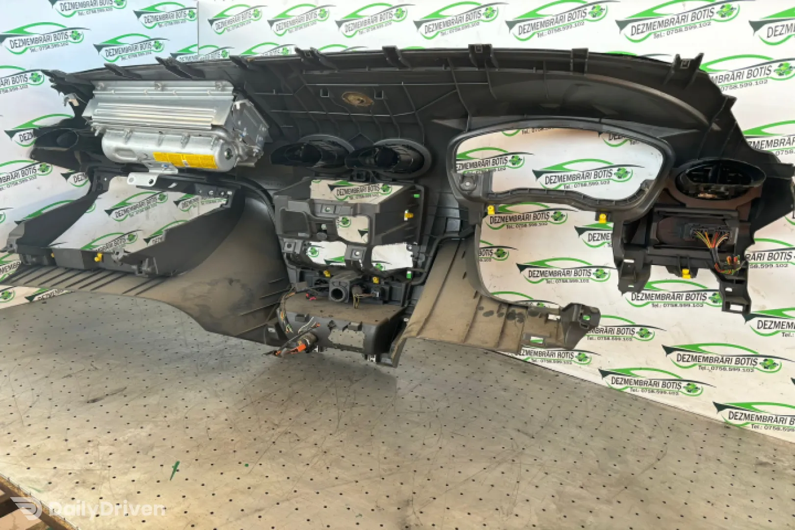Plansa bord Ford Focus 2 [2004 - 2008] wagon 5-usi 1.6 TDCi MT (90 hp)