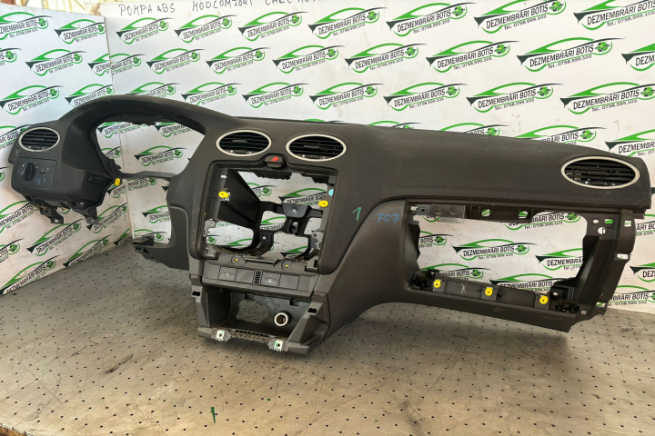 Buton dezaburire luneta Ford Focus 2 [2004 - 2008] wagon 5-usi 1.6 TDCi MT (90 hp)