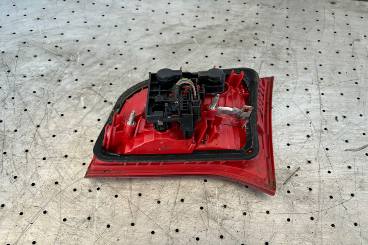 Lampa / Tripla stop stanga pe hayon Audi A6 4F/C6 [2004 - 2008] wagon 5-usi