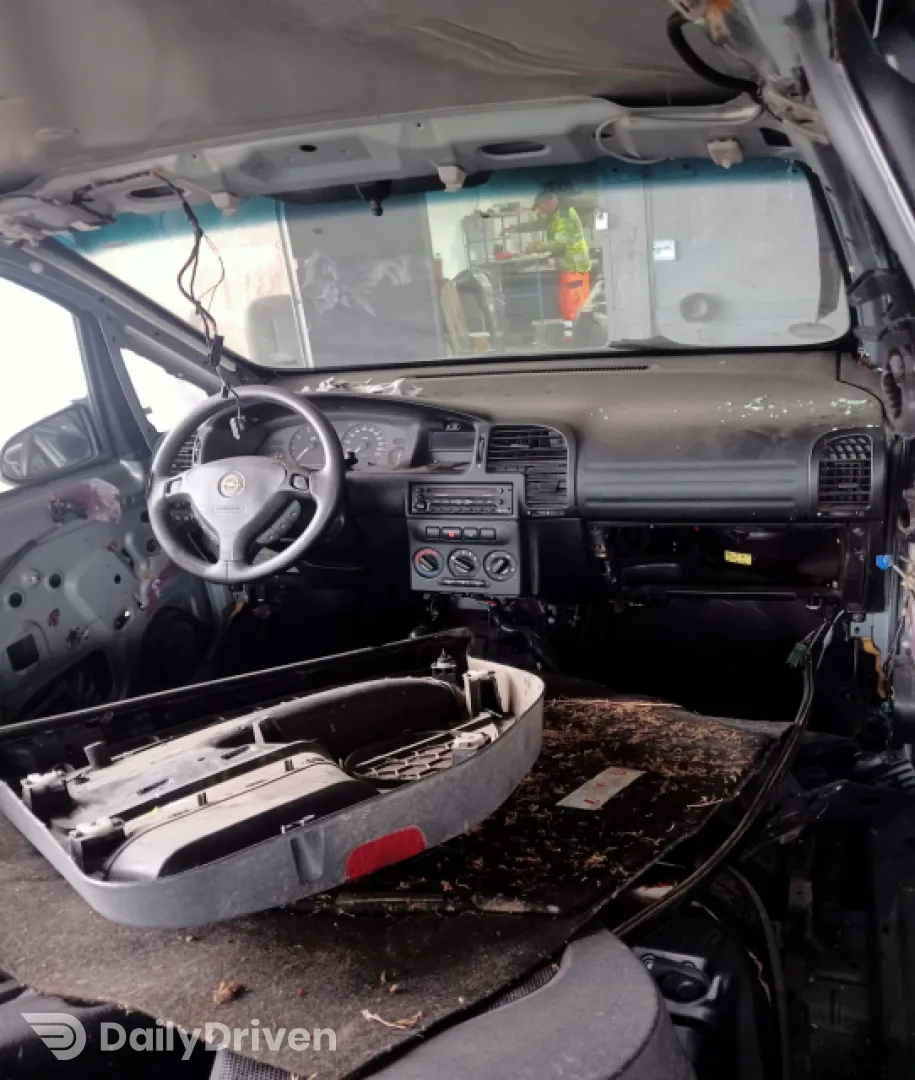 Ansamblu stergatoare parbriz volan pe dreapta Opel Zafira A [1999 - 2003] Minivan 5-usi 1.8 MT (115 hp)