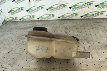 Buson vas lichid parbriz Ford Focus 2 [2004 - 2008] wagon 5-usi 1.6 TDCi MT (90 hp)