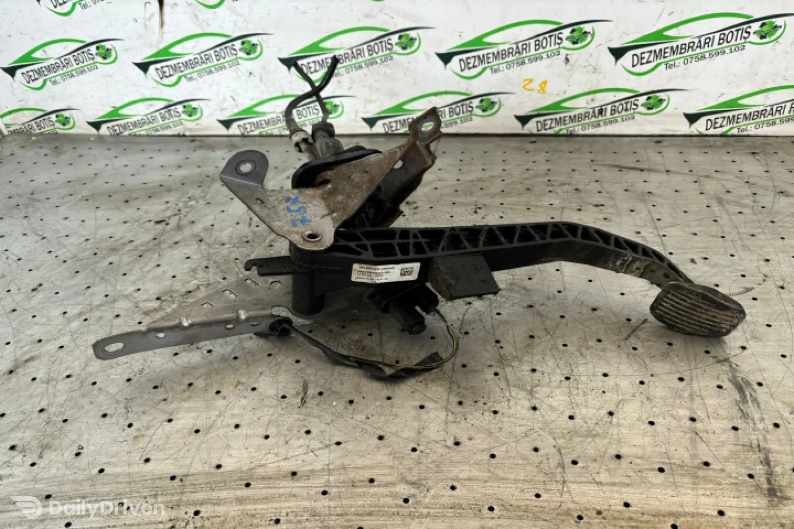 Pedala ambreiaj Ford Focus 2 [2004 - 2008] wagon 5-usi 1.6 TDCi MT (90 hp)