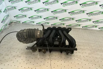 Rampa injectoare Ford Fiesta 5 [2001 - 2007] Hatchback 5-usi 1.3 MT (60 hp)