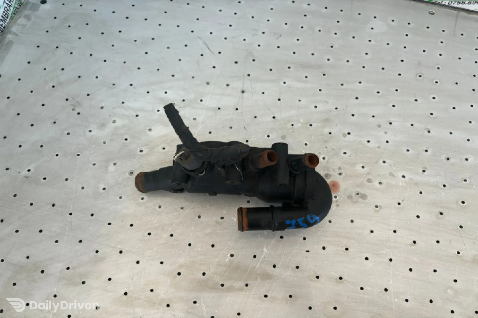 Carcasa termostat Ford Fiesta 5 [2001 - 2007] Hatchback 5-usi 1.3 MT (60 hp)