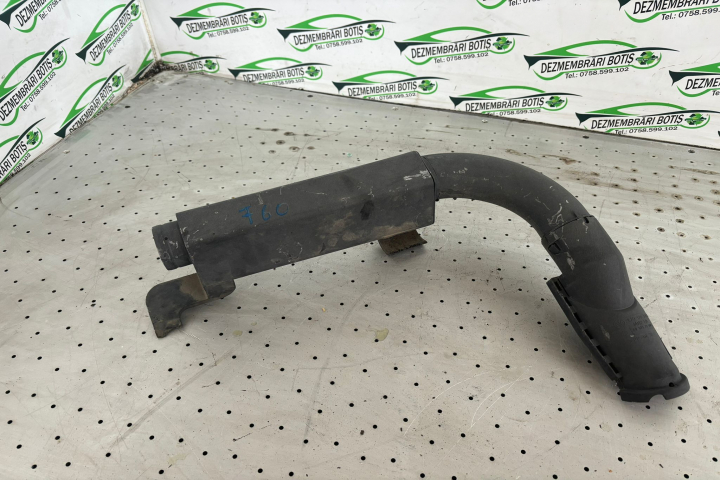 Tubulatura admisie aer Volkswagen VW Golf 4 [1997 - 2006] wagon 1.4 MT (75 hp)