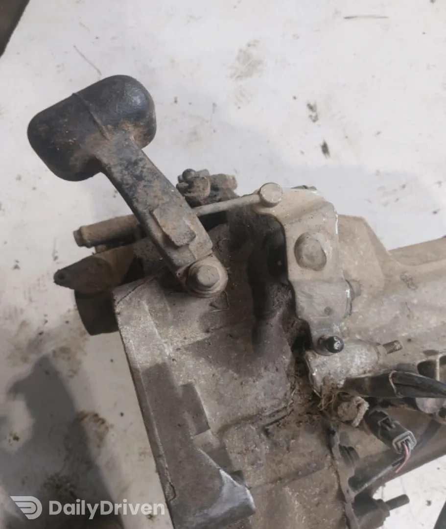 Cutie de viteze manuala Peugeot 307  [2001 - 2005] Hatchback 5-usi 1.6 MT (109 hp)