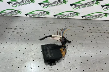 Modul senzori parcare Audi A4 B7 [2004 - 2008] Avant wagon 5-usi 2.0 TDI MT (140 hp)