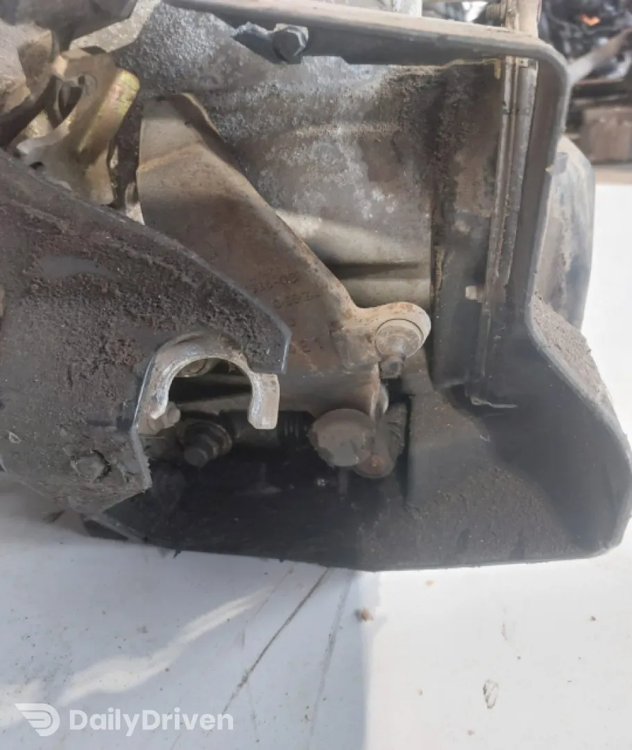 cutie de viteze manuala Ford Focus  [1998 - 2004] Hatchback 5-usi 1.6 MT (101 hp)