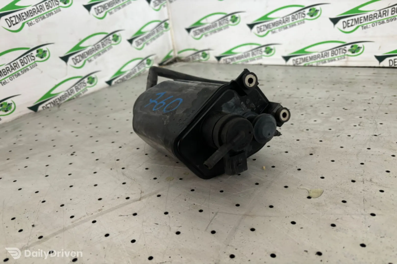 Canistra carbon Volkswagen VW Golf 4 [1997 - 2006] wagon 1.4 MT (75 hp)