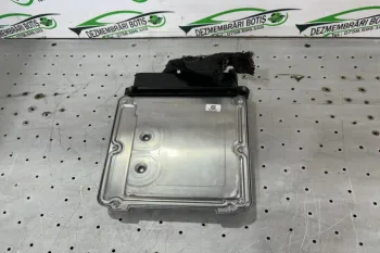 Calculator motor ECU 03G906016KN Audi A4 B7 [2004 - 2008] Avant wagon 5-usi 2.0 TDI MT (140 hp)