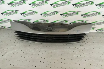 Grila radiator Renault Laguna 2 [2001 - 2005] Liftback 1.6 MT (107 hp)