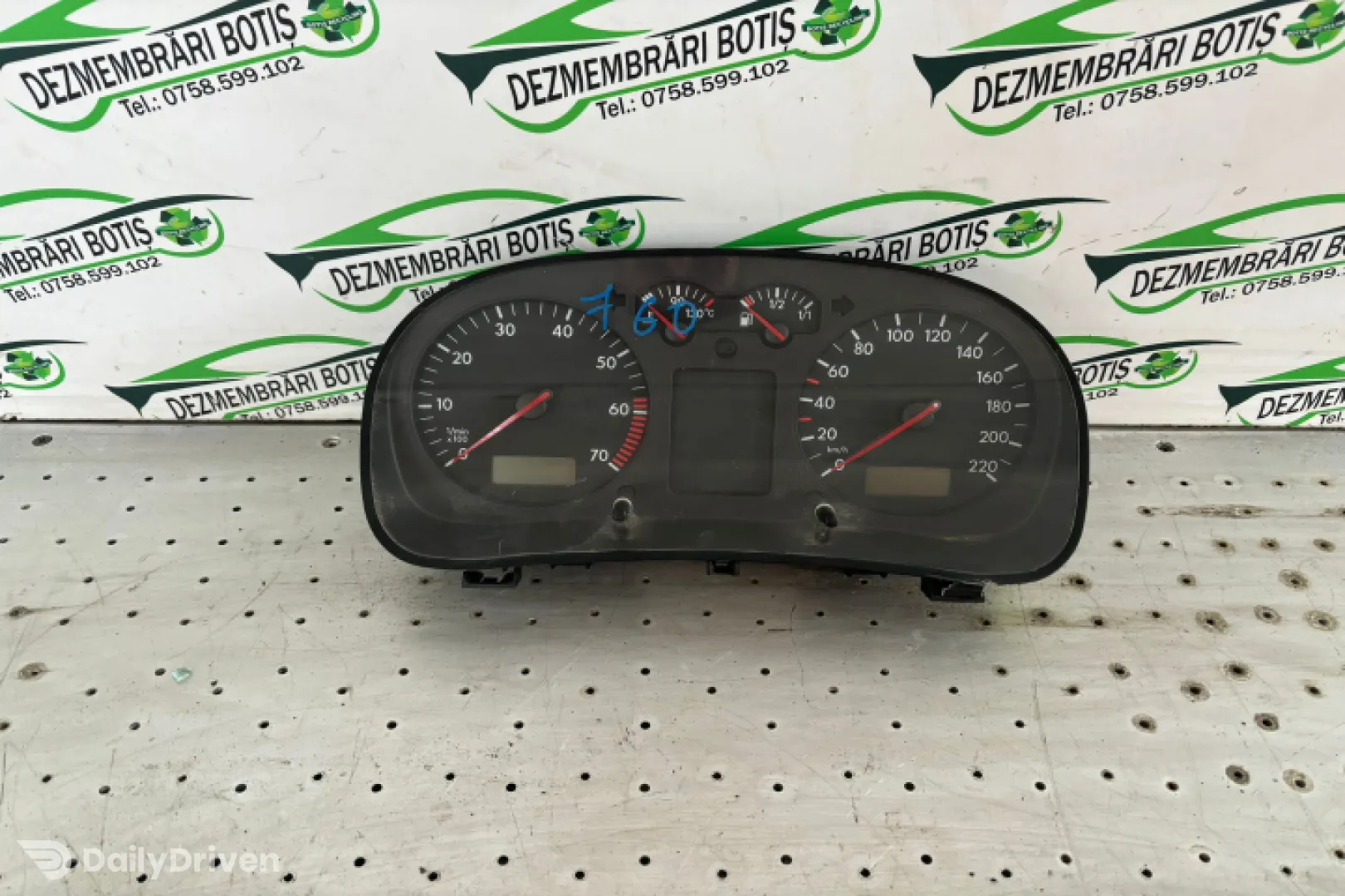 Ceasuri bord Volkswagen VW Golf 4 [1997 - 2006] wagon 1.4 MT (75 hp)