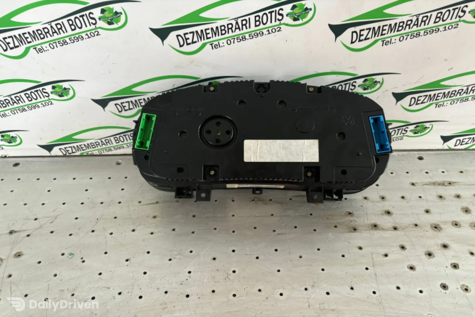 Ceasuri bord Volkswagen VW Golf 4 [1997 - 2006] wagon 1.4 MT (75 hp)